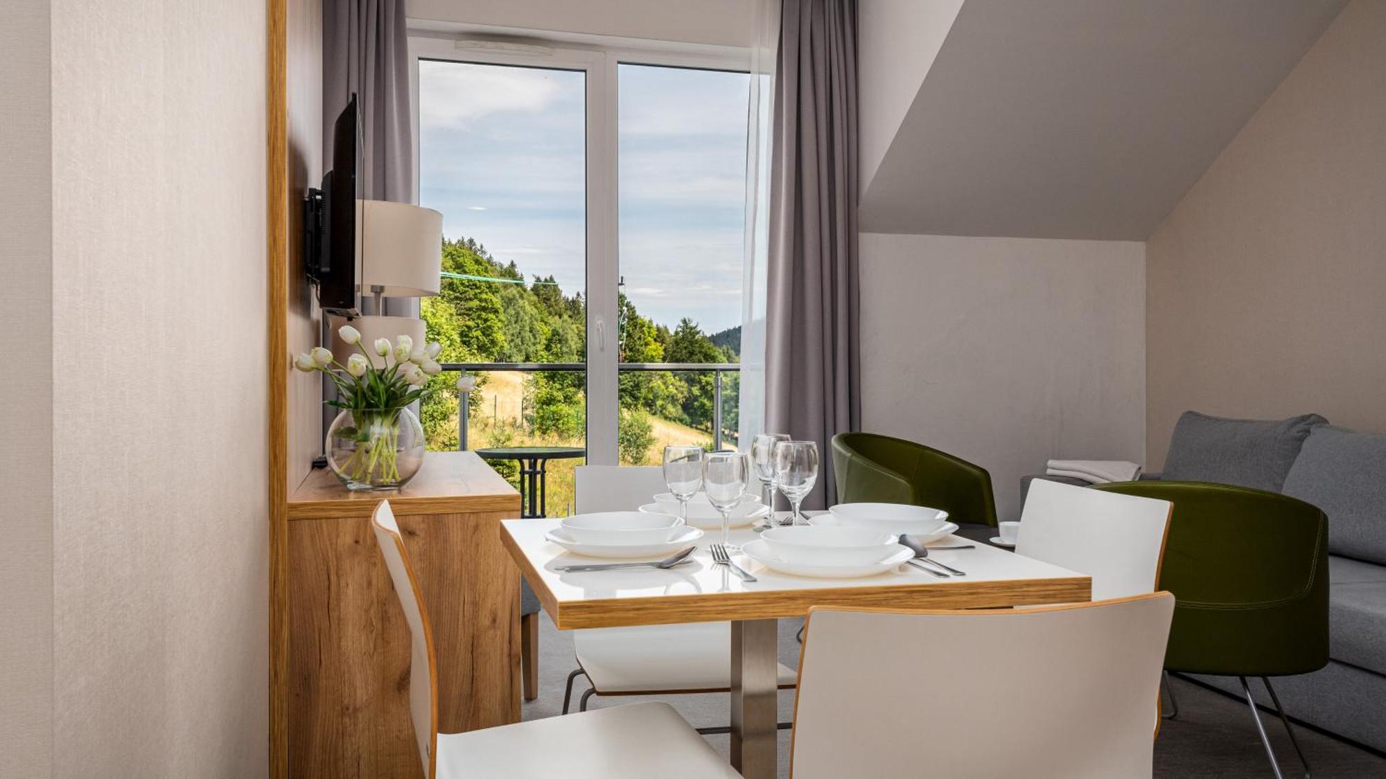 Panorama - Czarna Gora Resort By Sun & Snow Stronie Slaskie Exterior foto