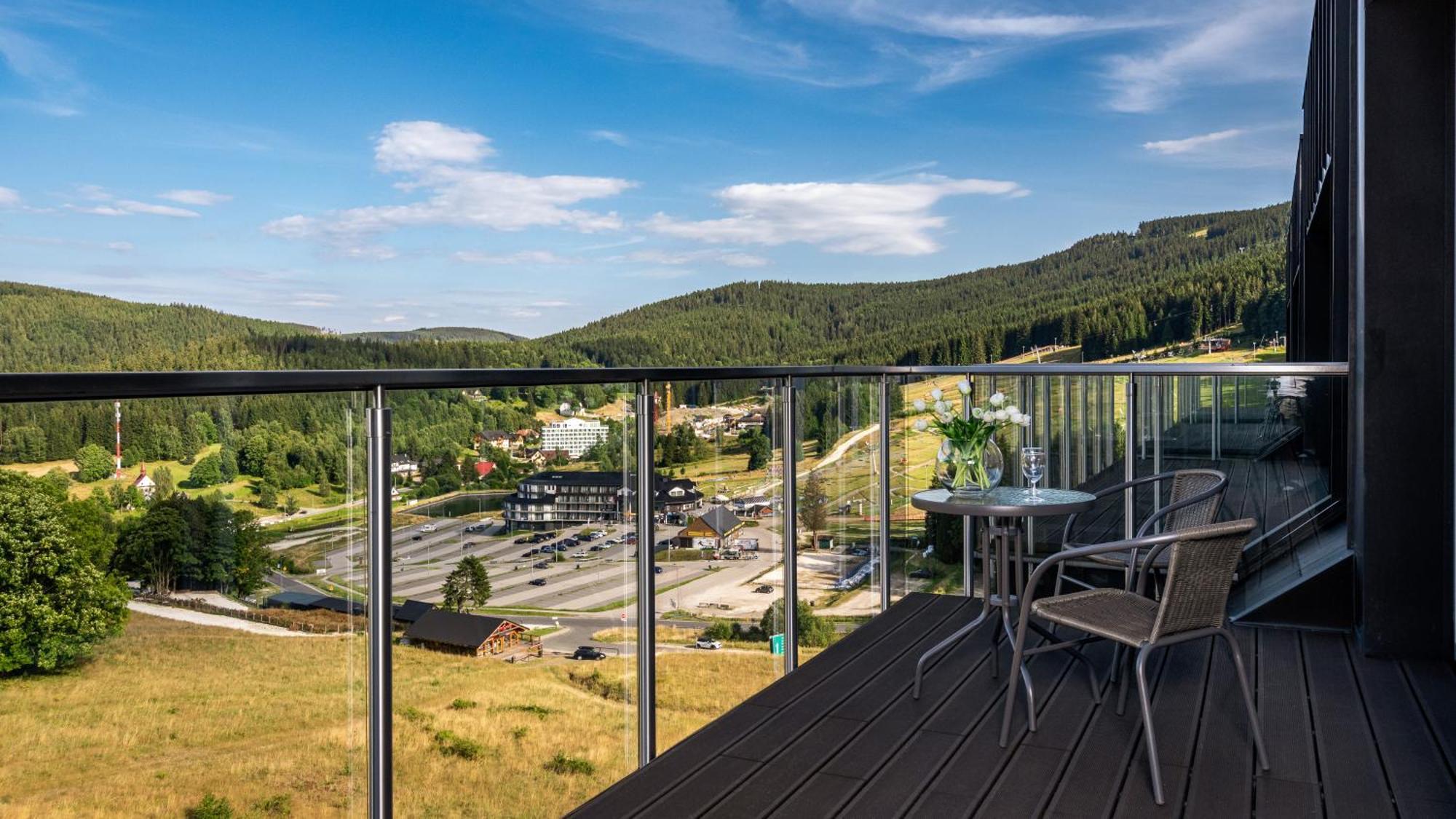 Panorama - Czarna Gora Resort By Sun & Snow Stronie Slaskie Exterior foto